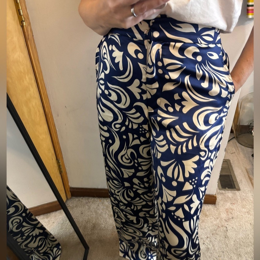 House of Harlow 1960 Blue Cream Patterned Satin Wide Leg Pants - Picture 7 of 10